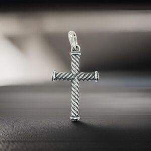 David Yurman Estate Unisex Cable Cross Sterling Silver DY540